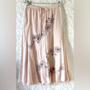 Metro Wear Y2K Women’s Embroidered Floral A-Lined Feminine Full Skirt